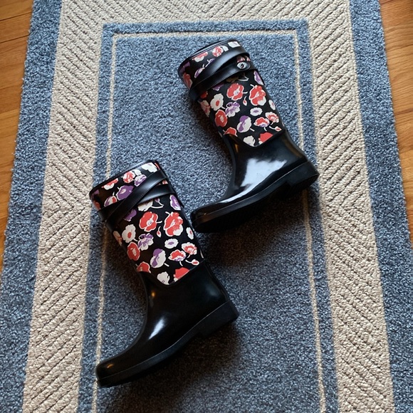 COACH Q8010 TRISHA II BOOTS - Picture 5 of 16